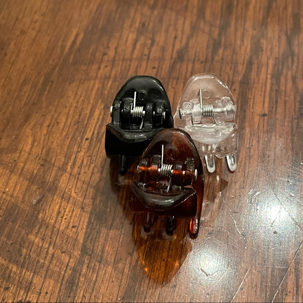 ‼️SOLD‼️Mini Hair Clip Set